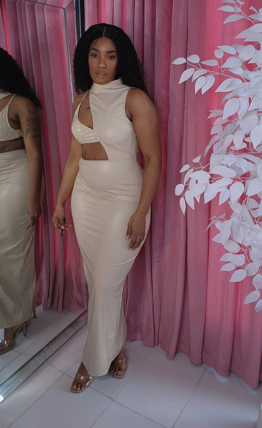 Pretty as ever “dress’