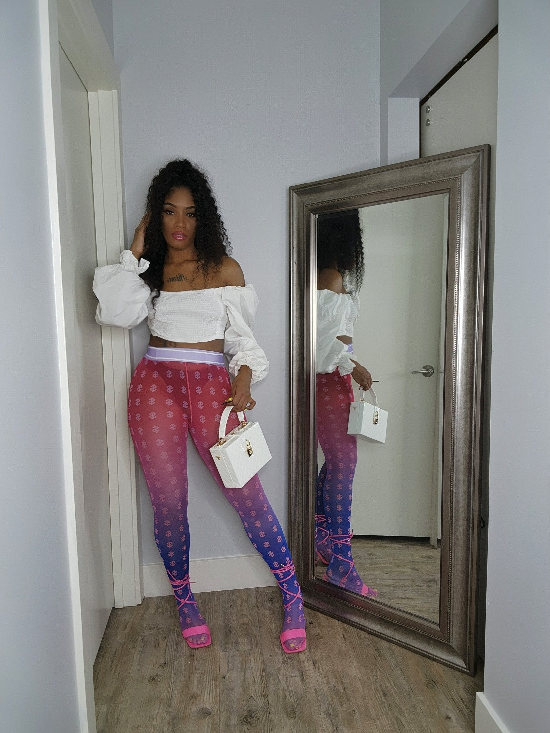 Pretty money "bottoms